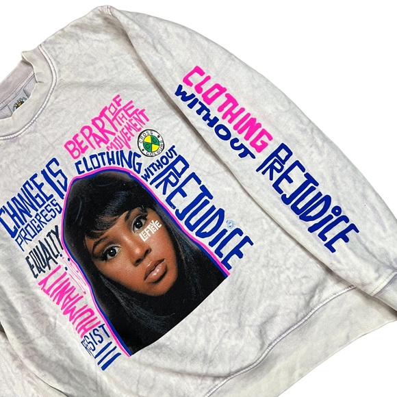 Cross Colours NWT Women's Size Small Left Eye Graphic Pullover Sweatshirt - Picture 3 of 9